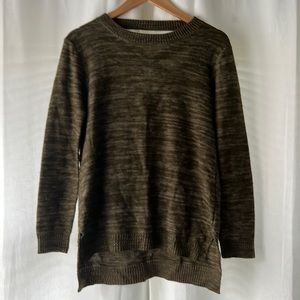 Womens M Brown Sweater with open back. No snags, tears or pilling